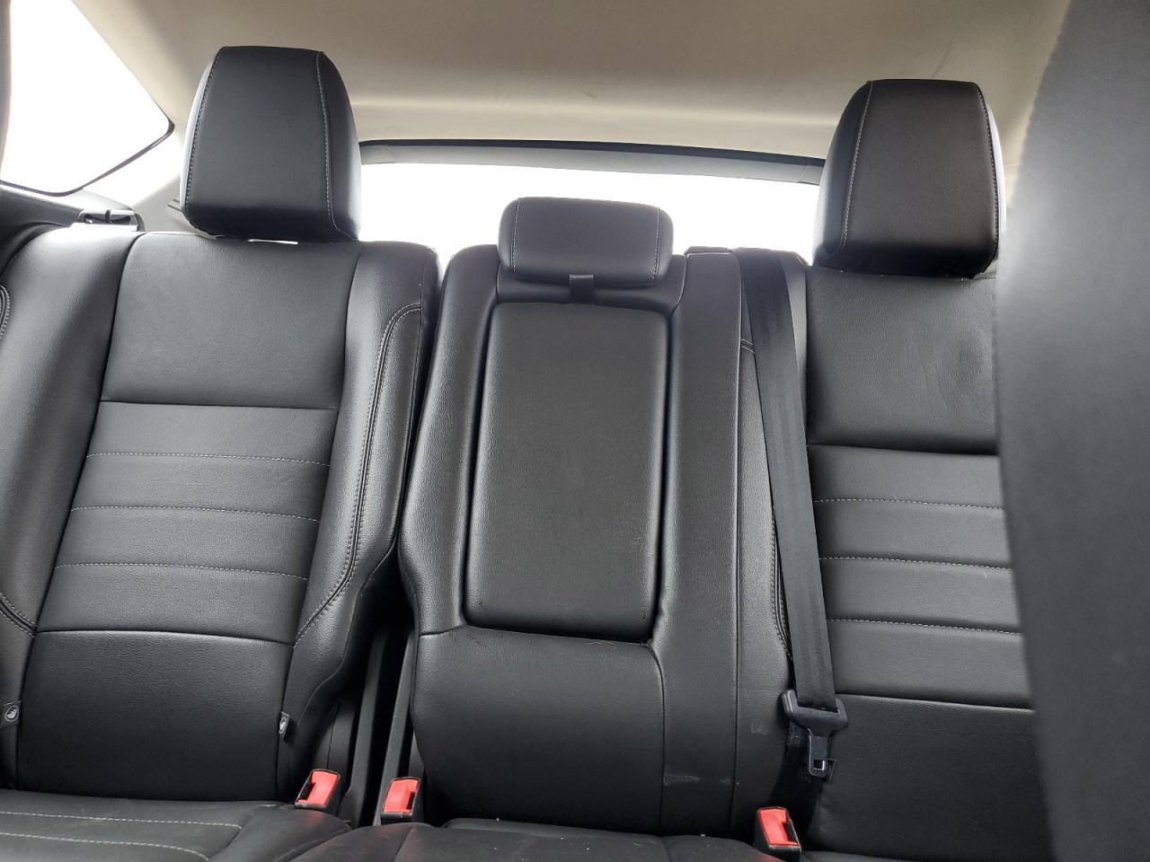 2016 Ford C-MAX - Image 10