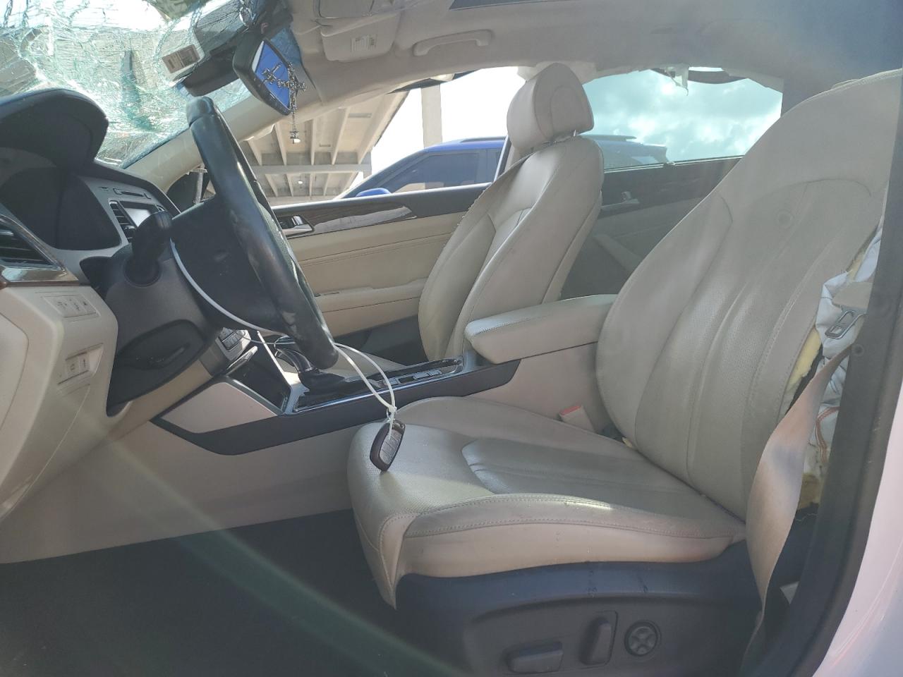 2016 Hyundai Sonata - Image 7