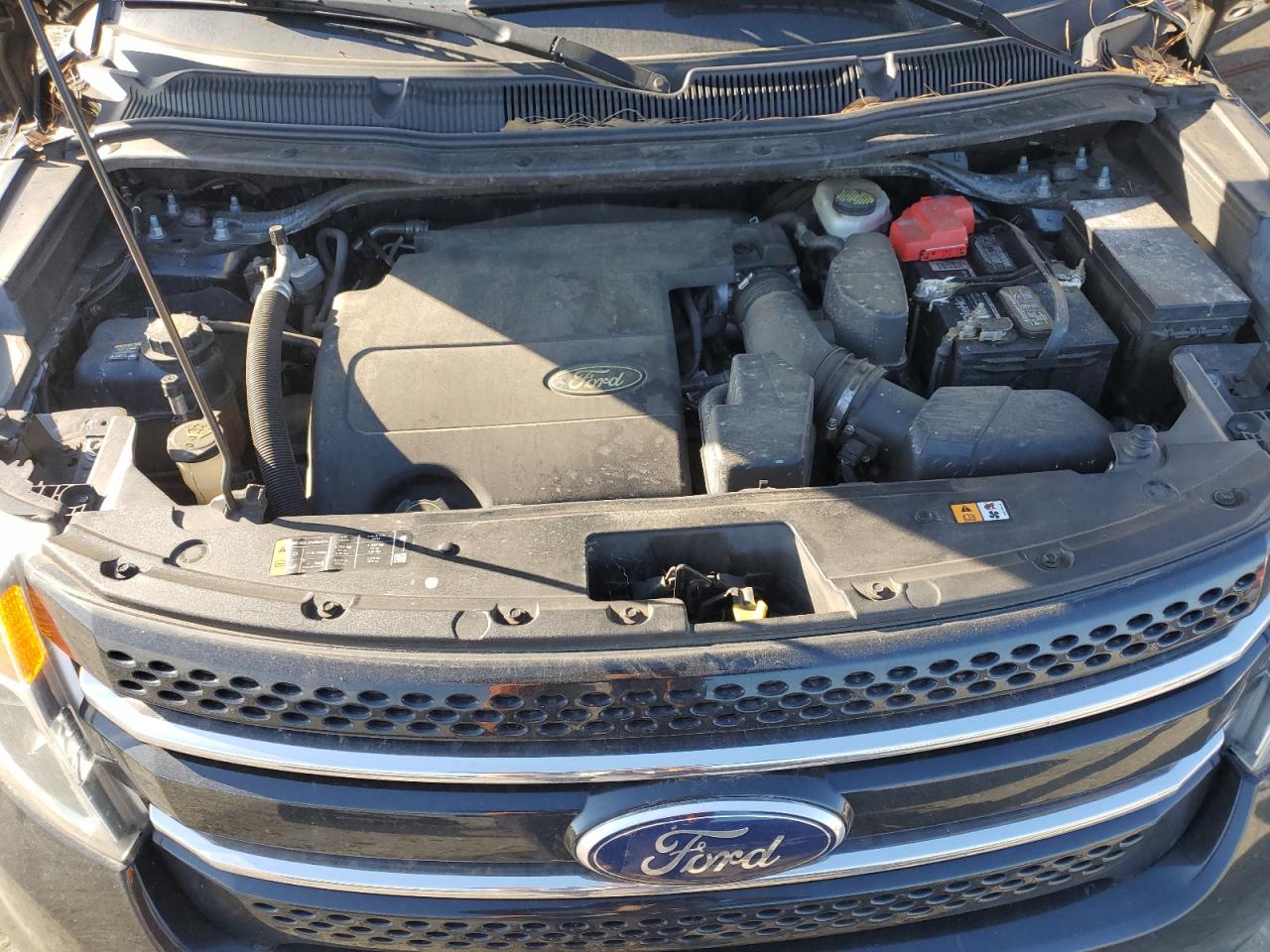 2014 Ford Explorer - Image 12