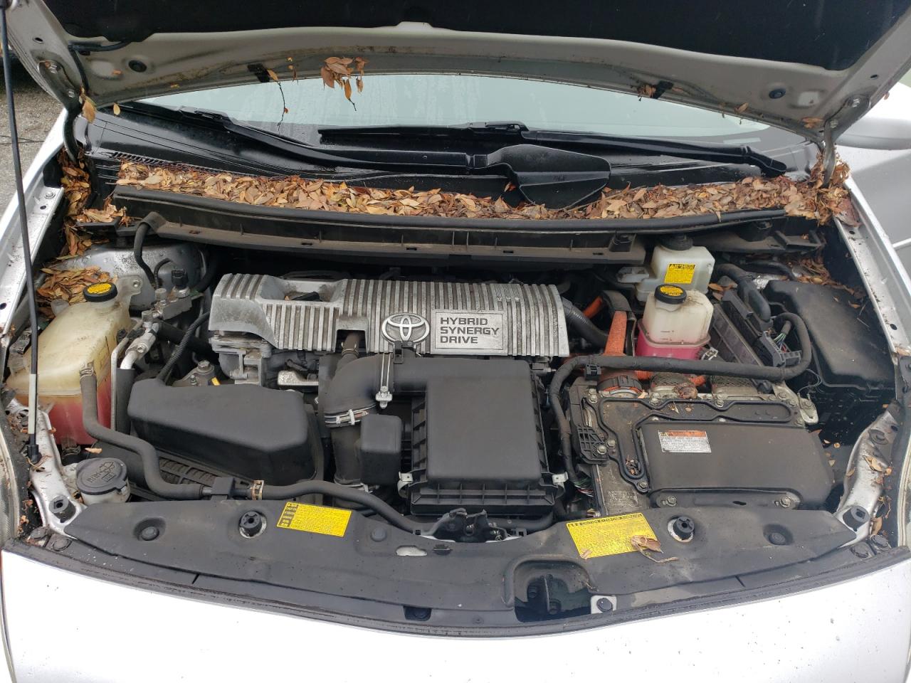 2013 Toyota Prius - Image 11