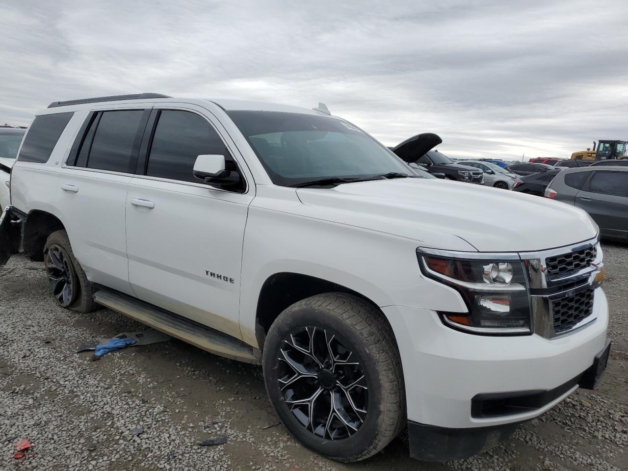 2015 Chevrolet Tahoe - Image 4
