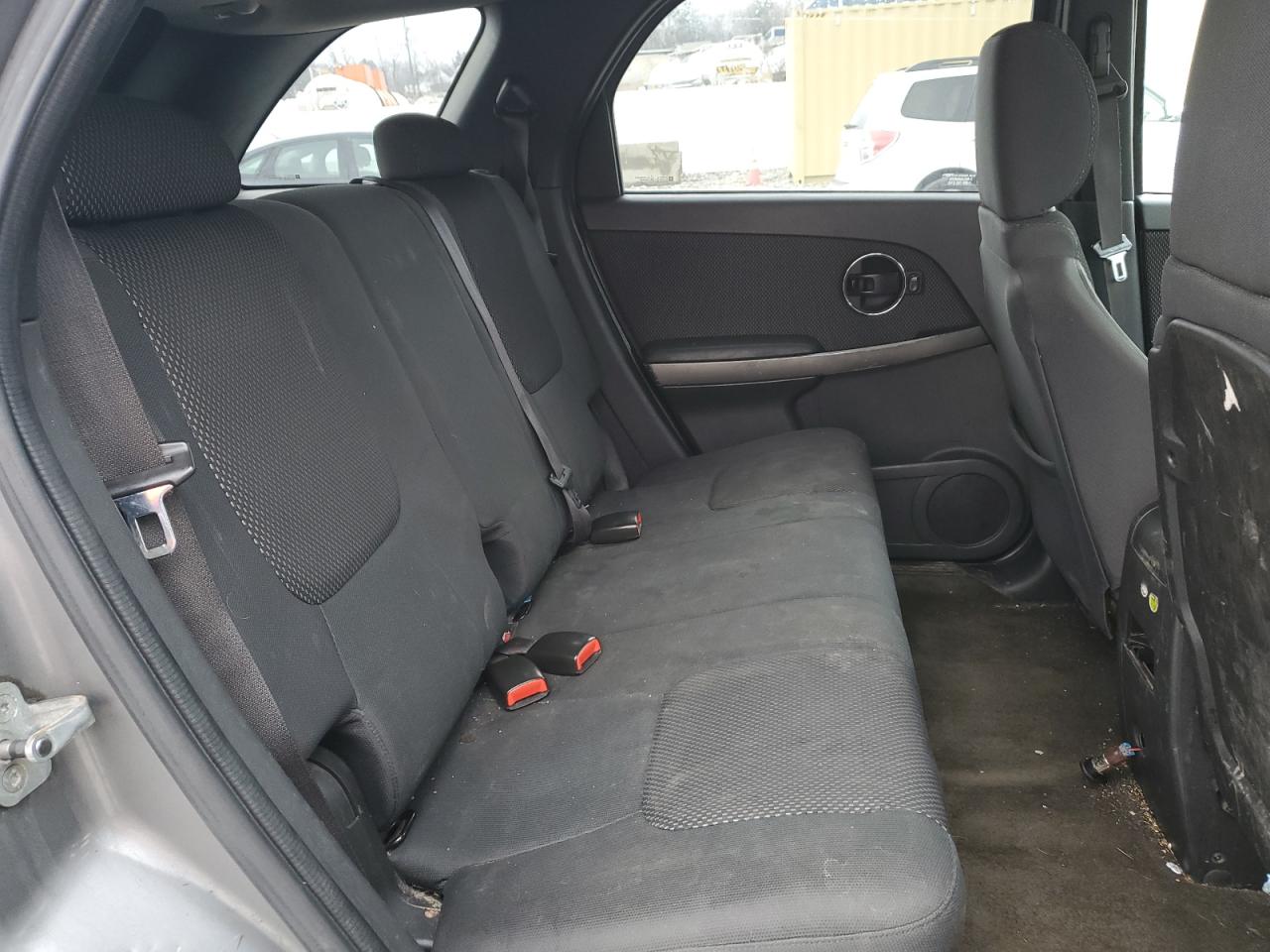 2006 Pontiac Torrent - Image 11