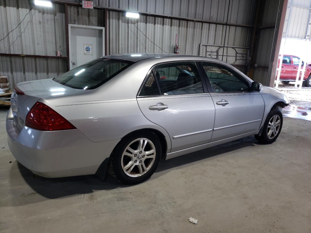 2007 Honda Accord - Image 3