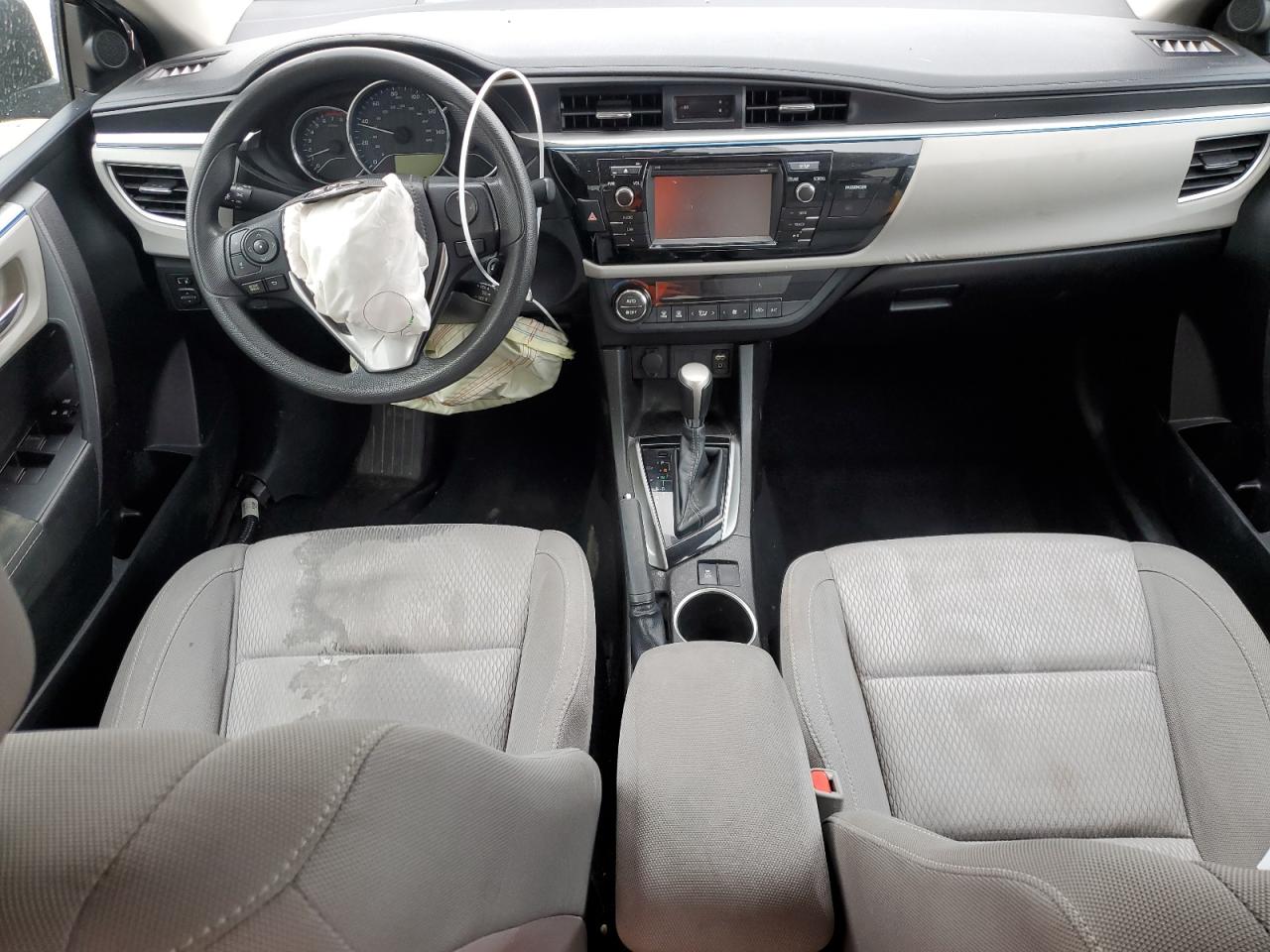 2015 Toyota Corolla - Image 8
