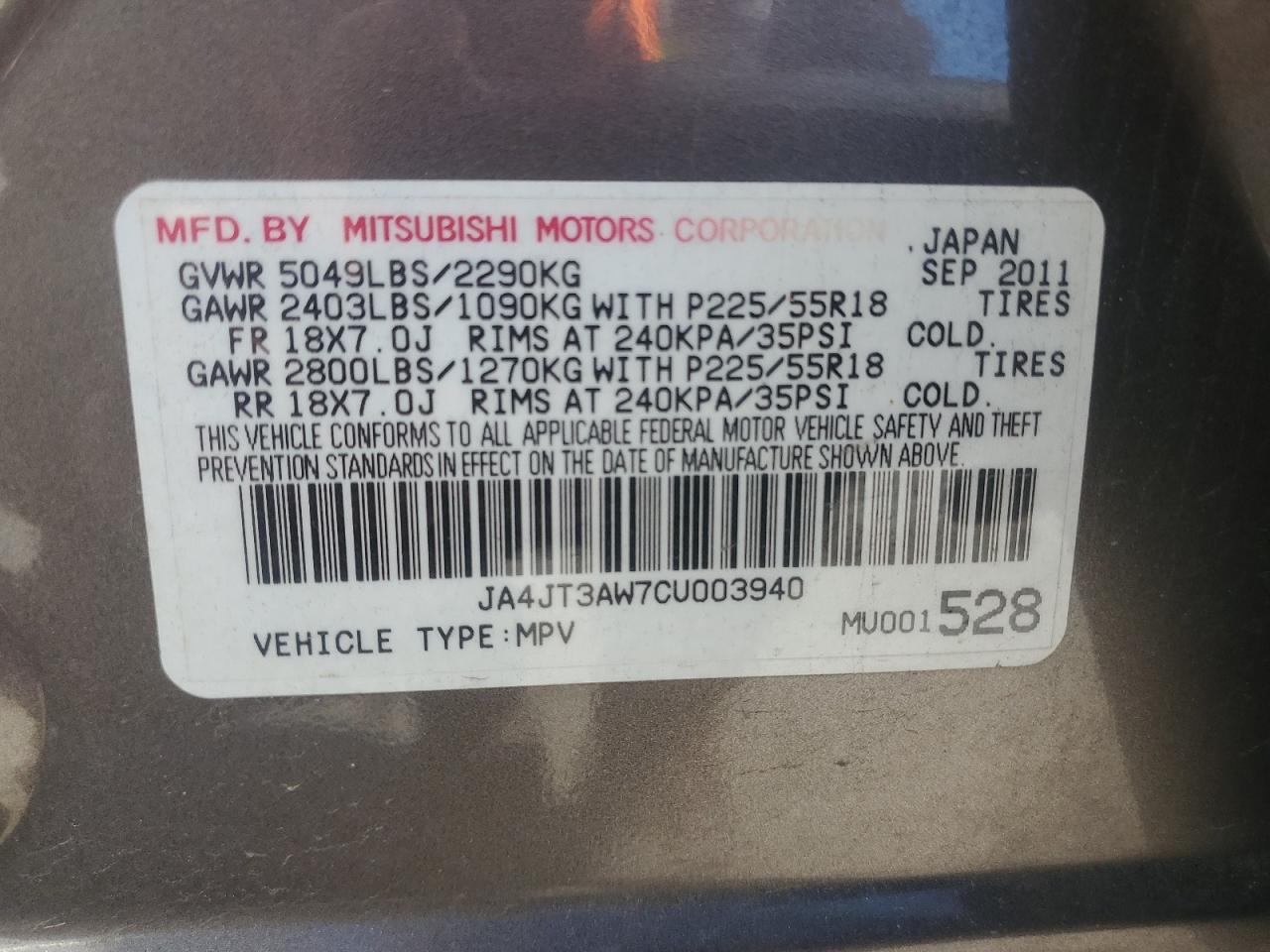 2012 Mitsubishi Outlander - Image 13