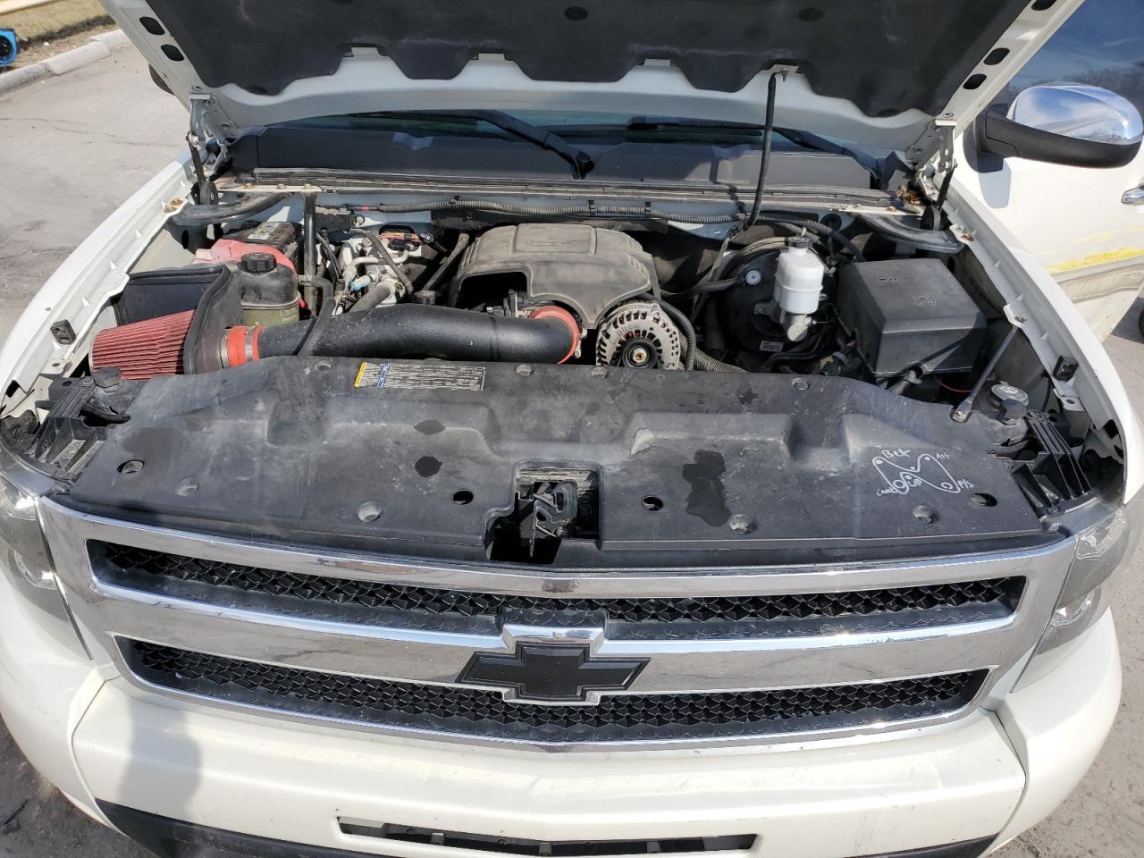 2009 Chevrolet Silverado - Image 11
