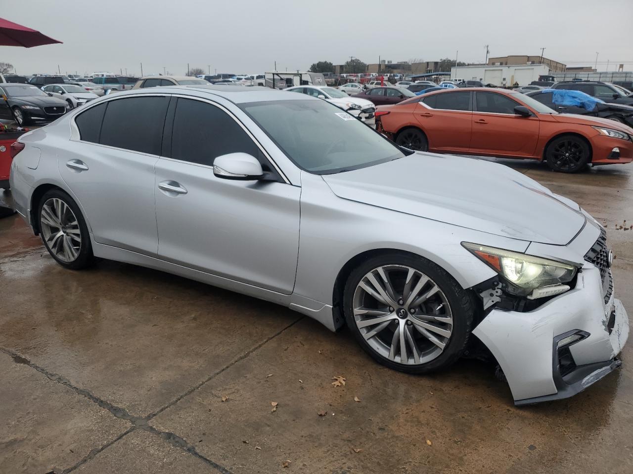 2018 Infiniti Q50 - Image 4