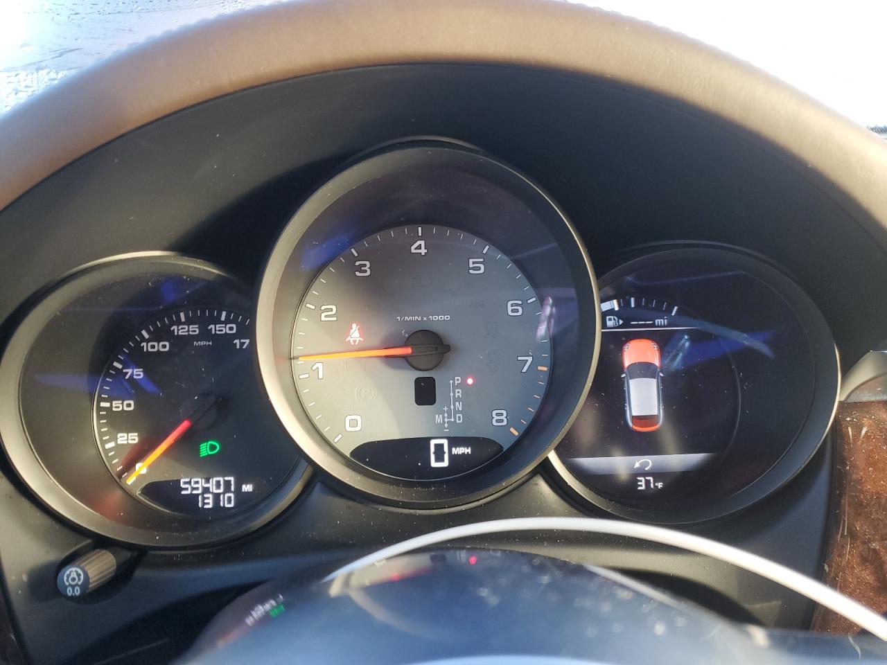 2016 Porsche Macan - Image 9