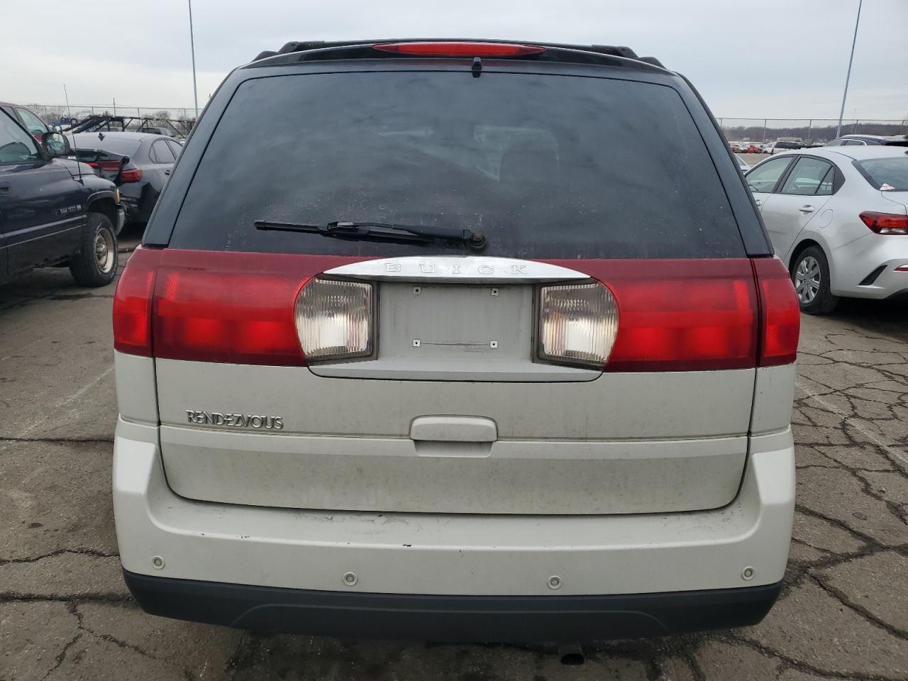 2007 Buick Rendezvous - Image 6