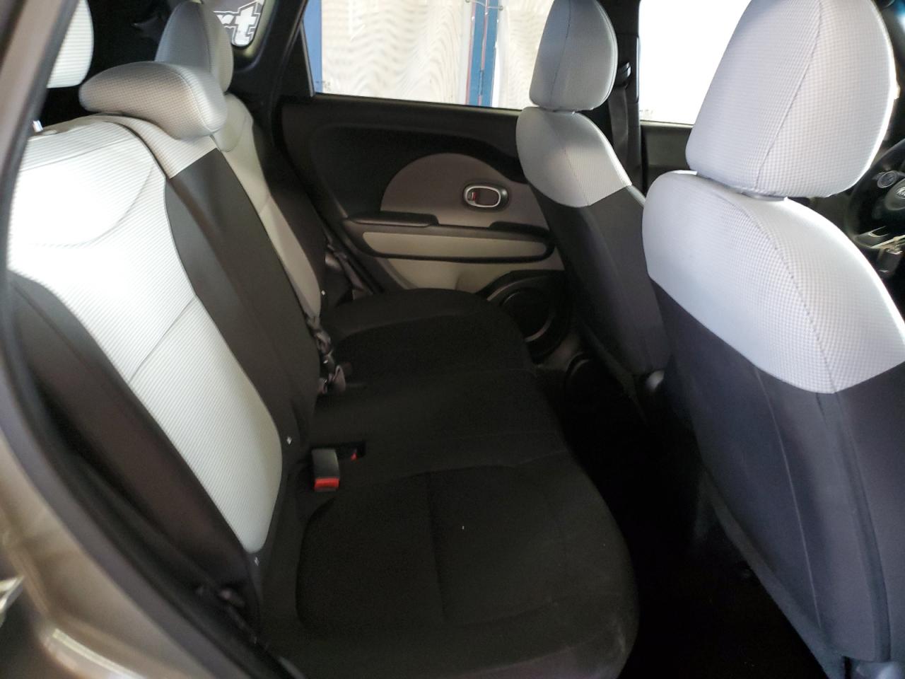 2016 Kia Soul - Image 11