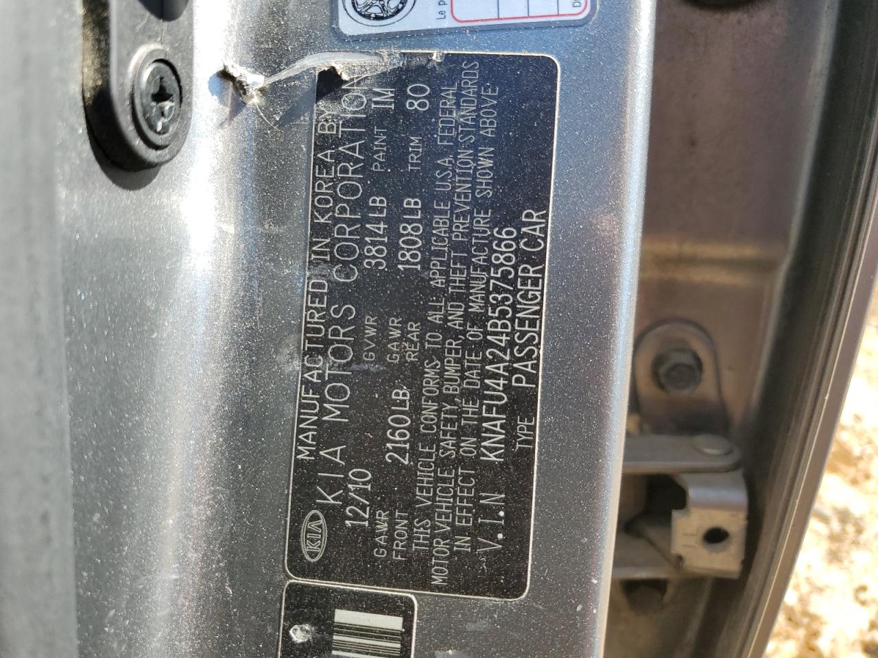 2011 Kia Forte - Image 14