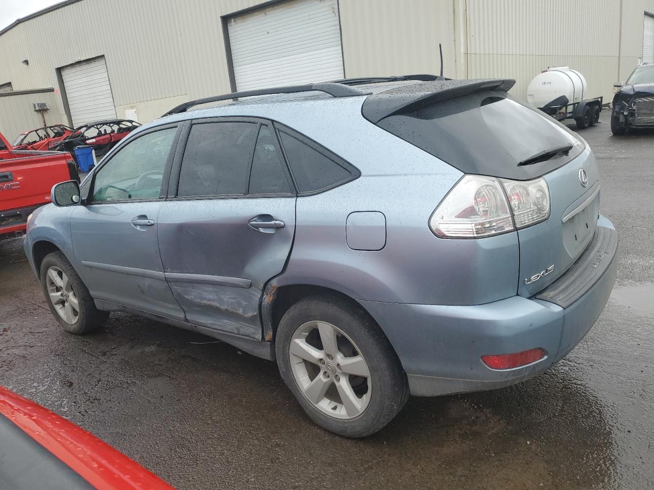 2005 Lexus RX - Image 2