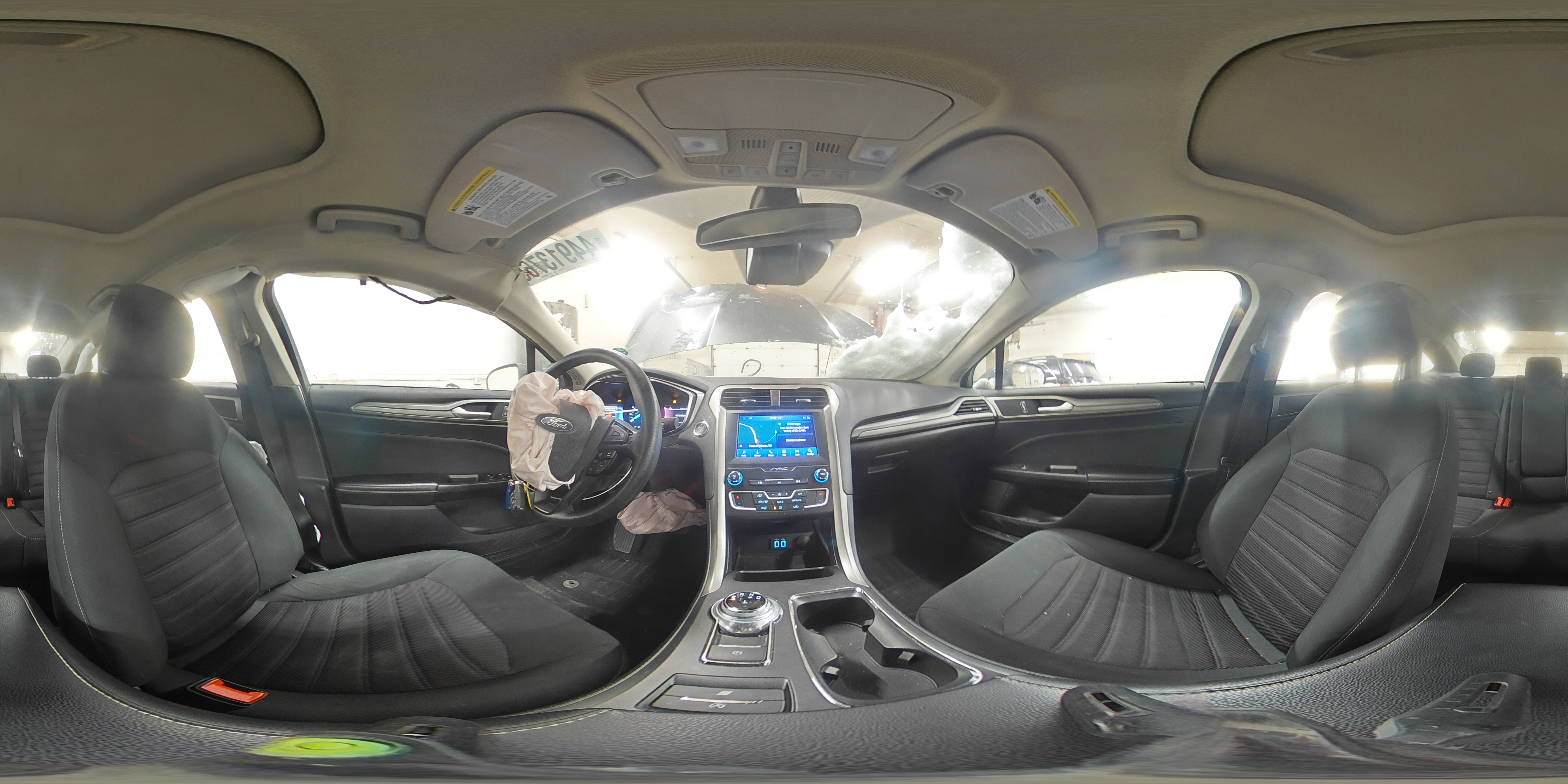 2020 Ford Fusion - Image 13