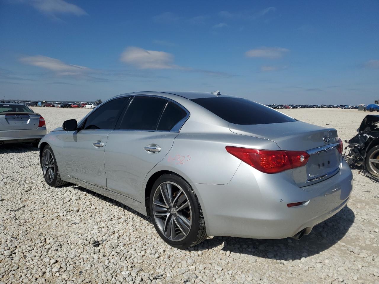 2015 Infiniti Q50 - Image 2