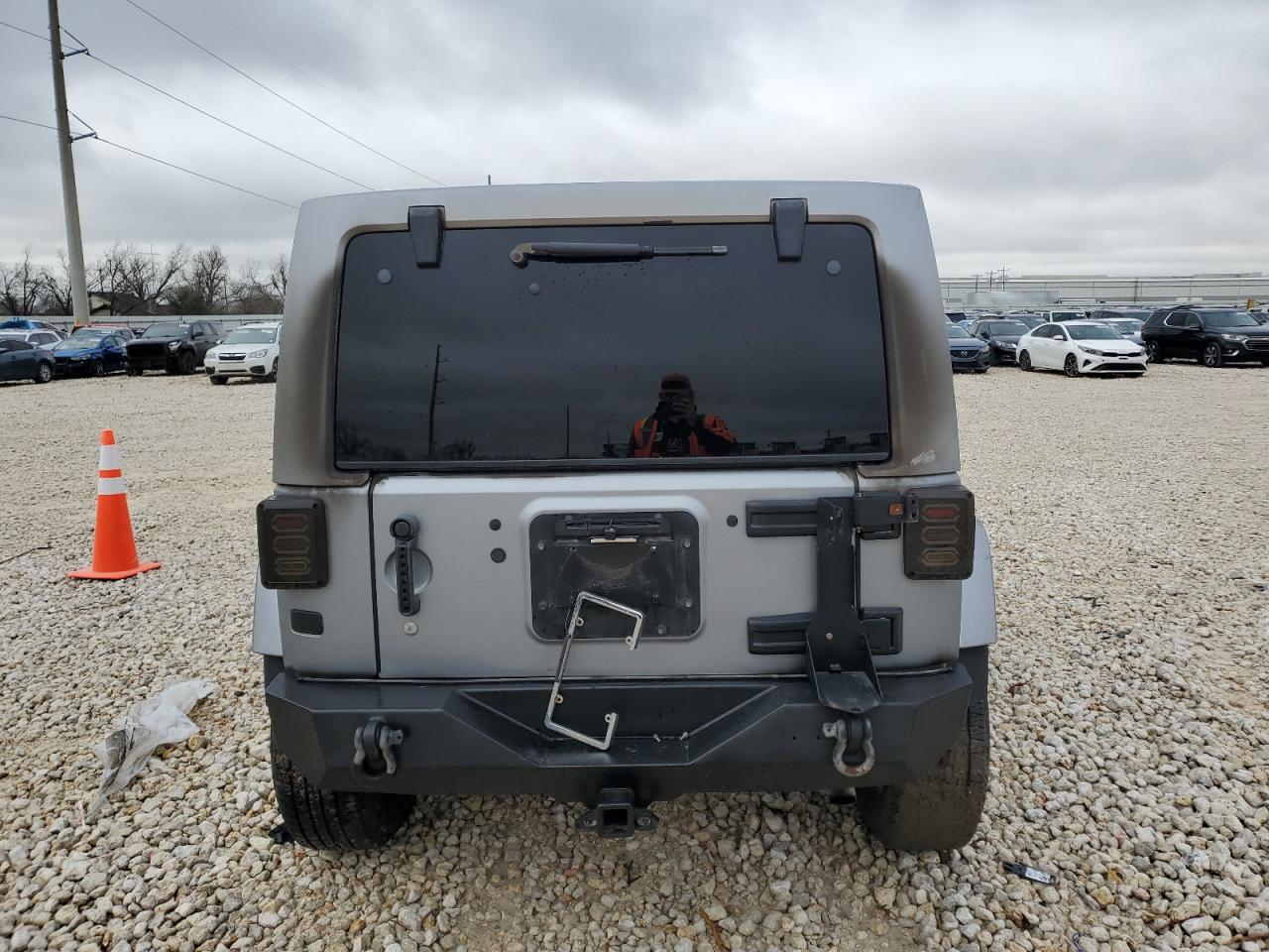 2015 Jeep Wrangler Unlimited Sahara VIN: 1C4BJWEG3FL758100 Lot: 45038995