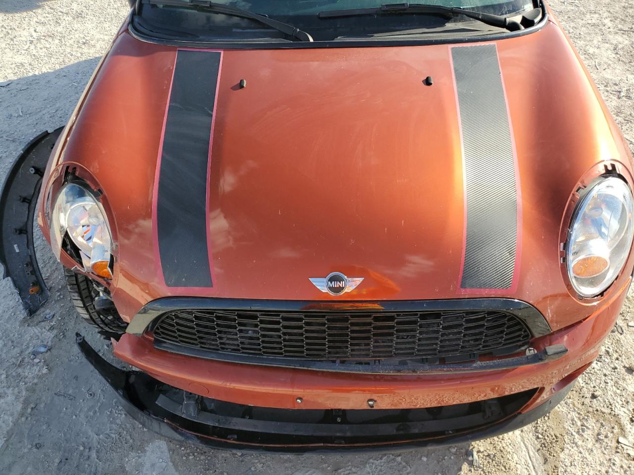 2013 MINI Cooper - Image 11