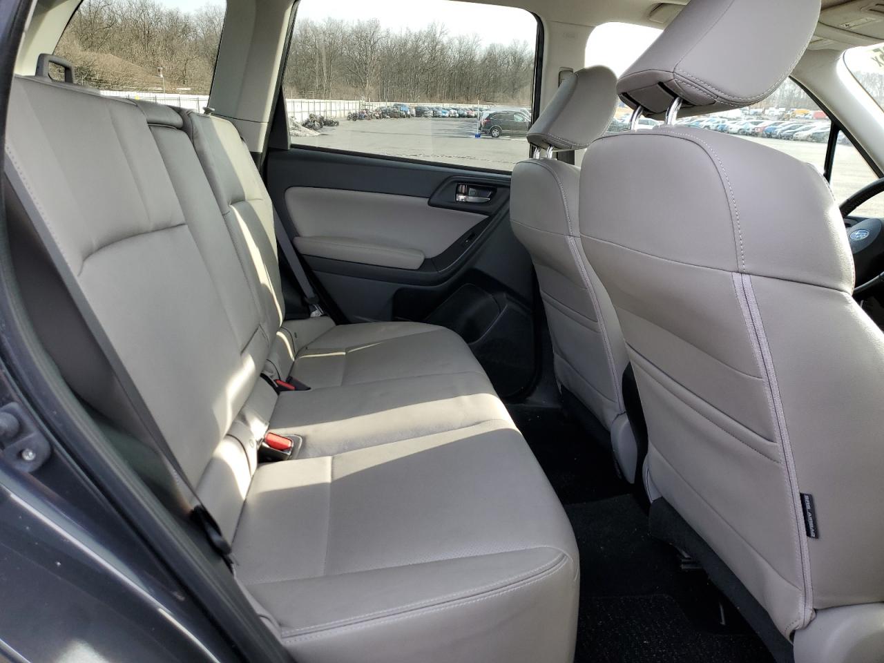 2014 Subaru Forester - Image 10