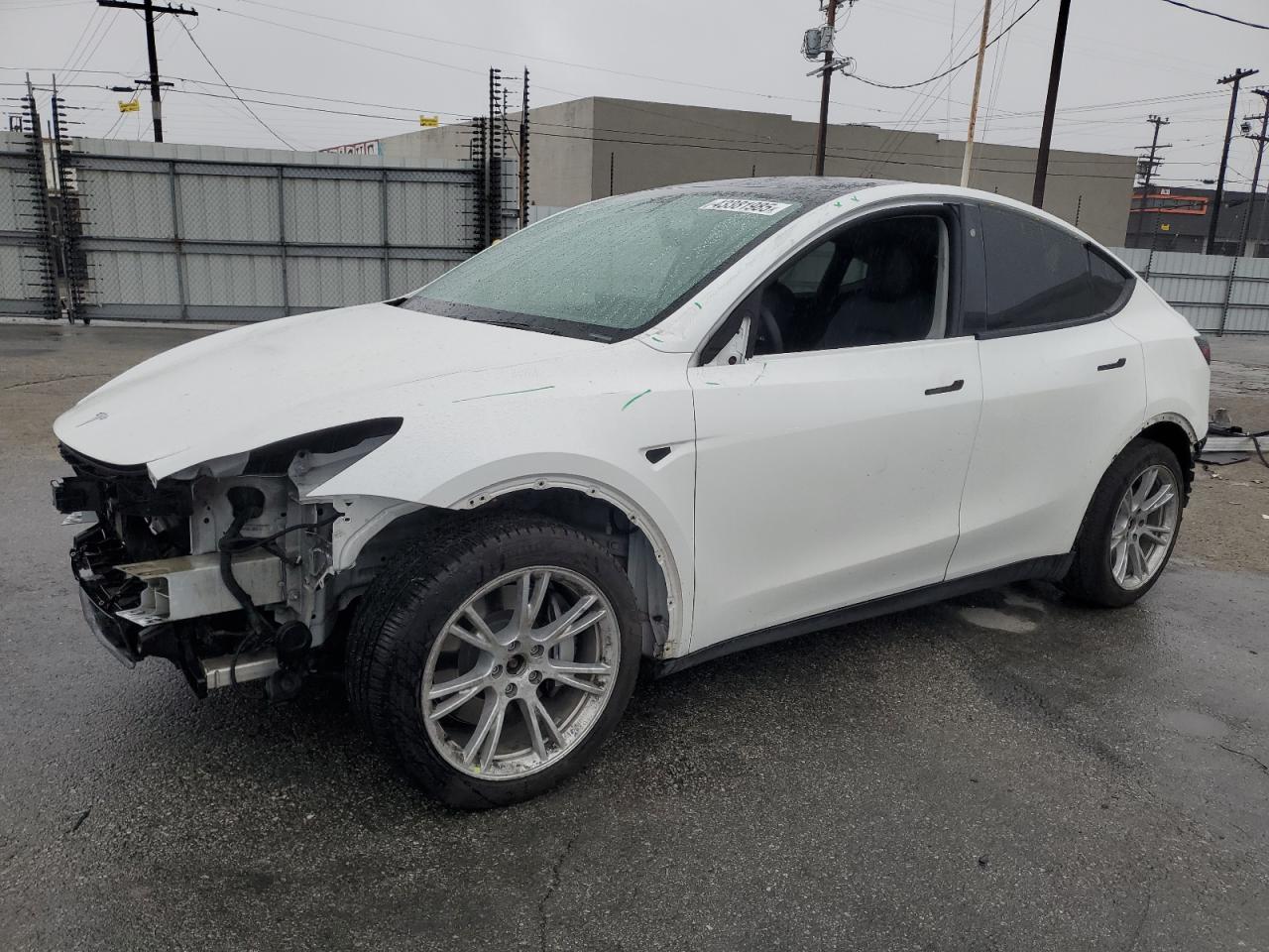 2020 Tesla Model Y  للبيع في Sun Valley، CA - All Over