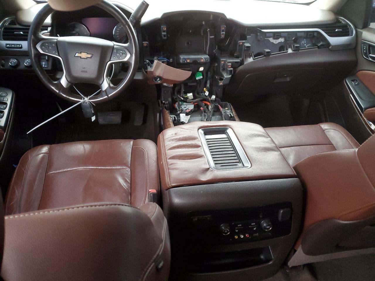 2016 Chevrolet Tahoe - Image 8