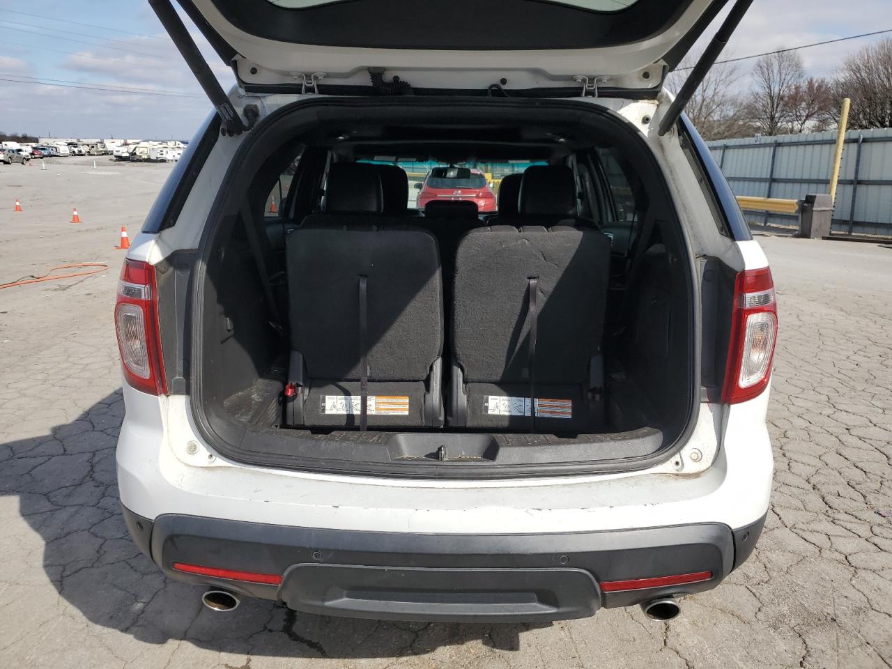 2013 Ford Explorer - Image 6