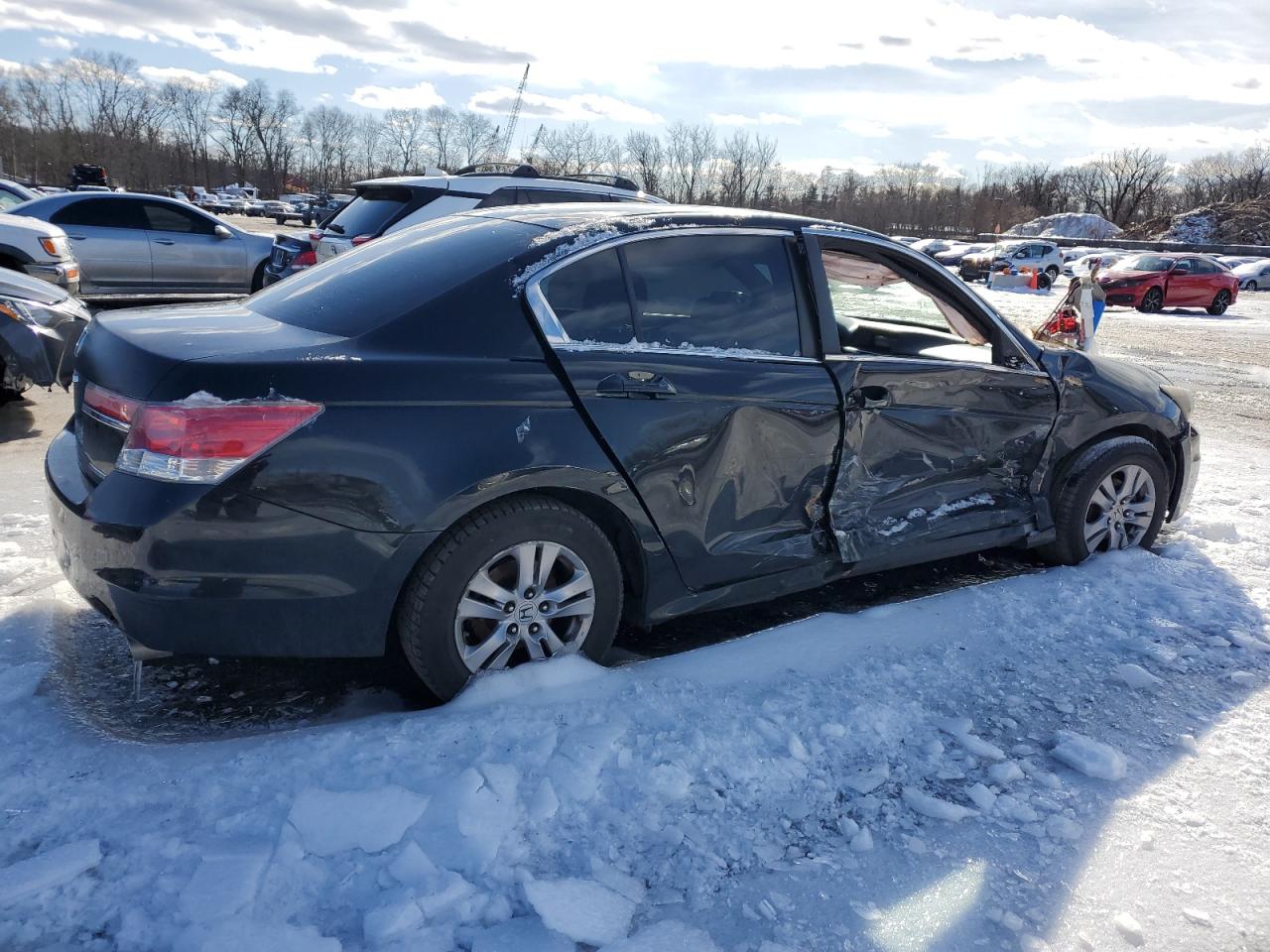 2011 Honda Accord - Image 3