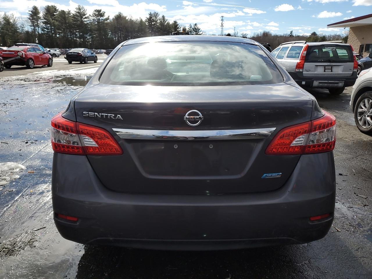 2013 Nissan Sentra - Image 6
