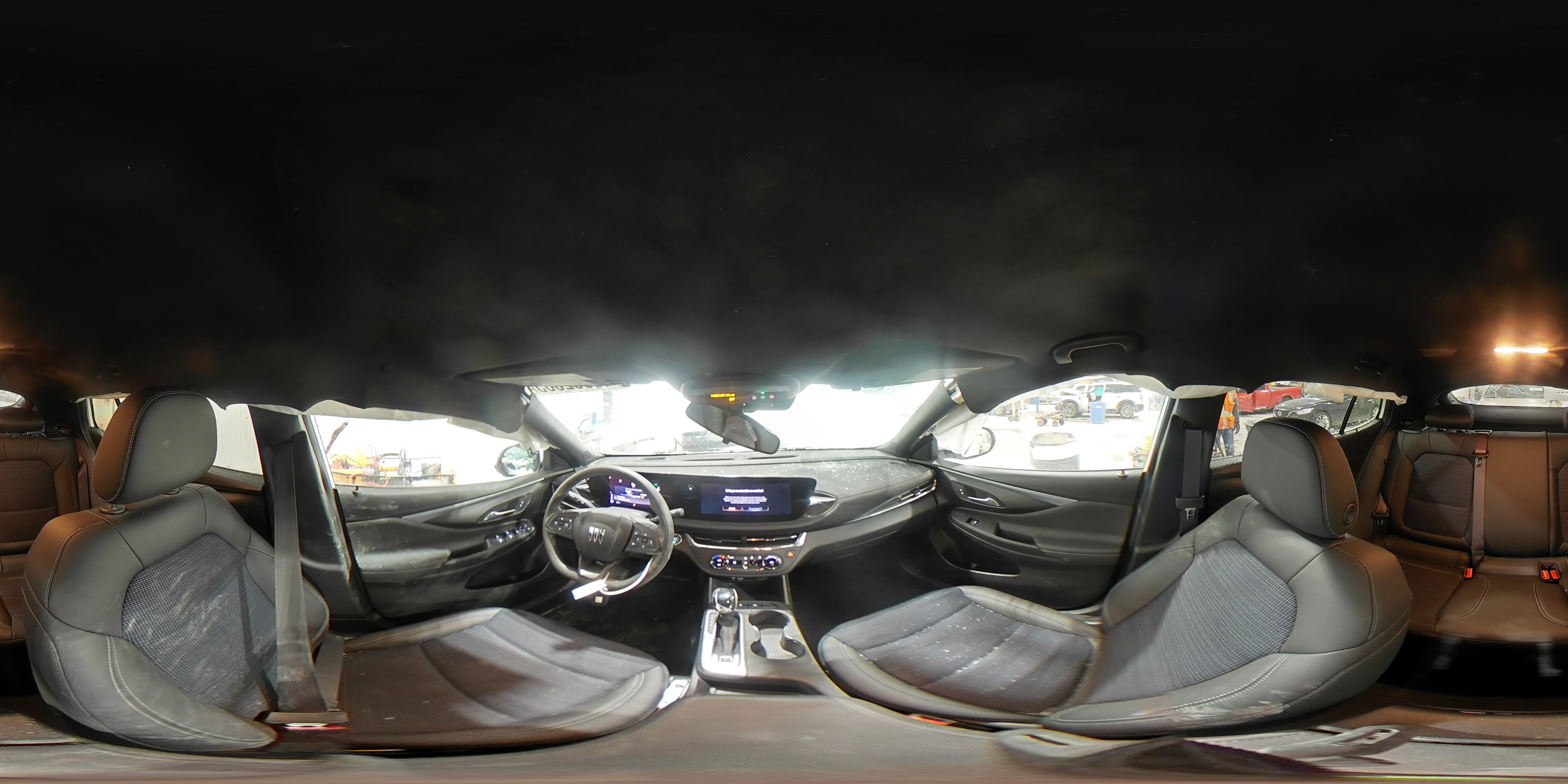 2025 Buick Envista - Image 13