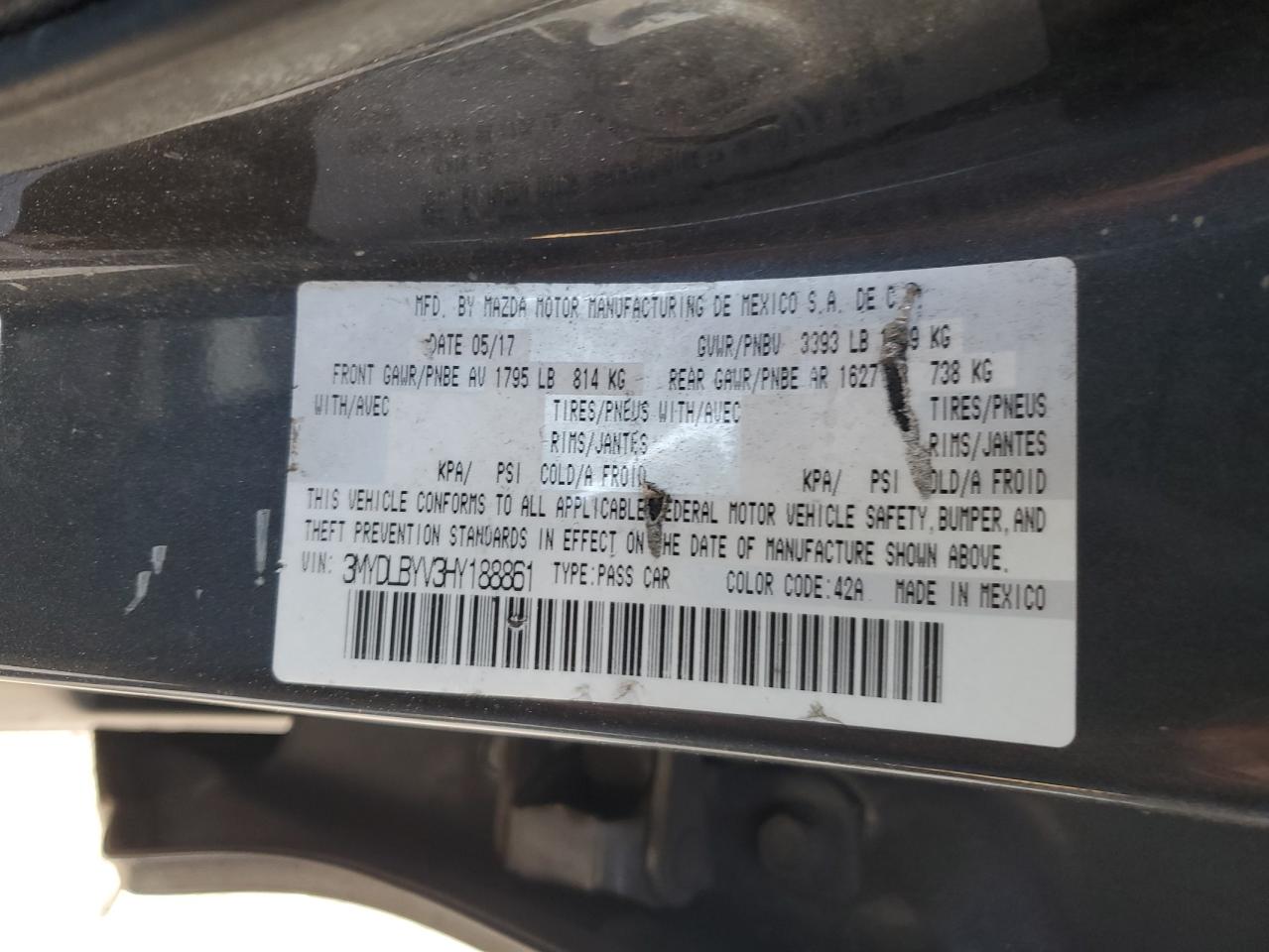 2017 Toyota Yaris - Image 13