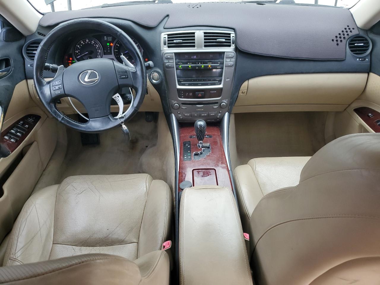 2007 Lexus IS - Image 8
