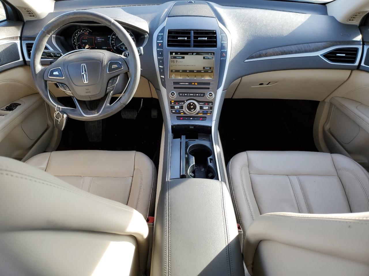 2017 Lincoln MKZ - Image 8