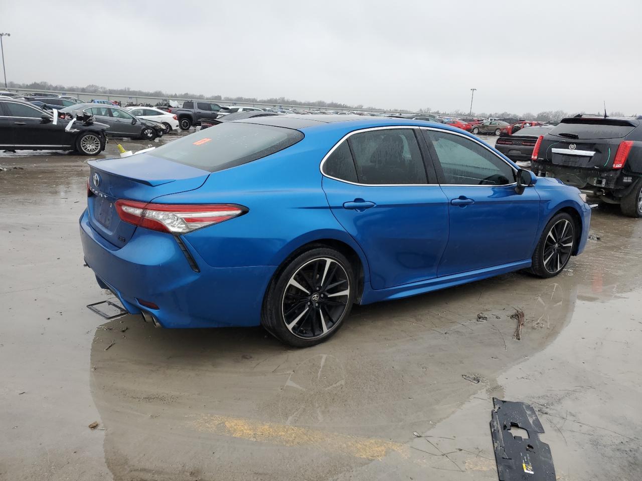 2018 Toyota Camry - Image 3