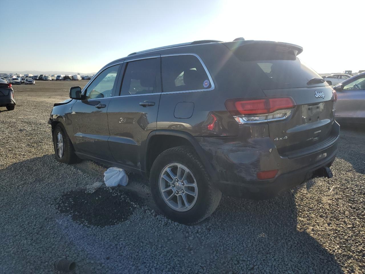 2020 Jeep Grand Cherokee - Image 2