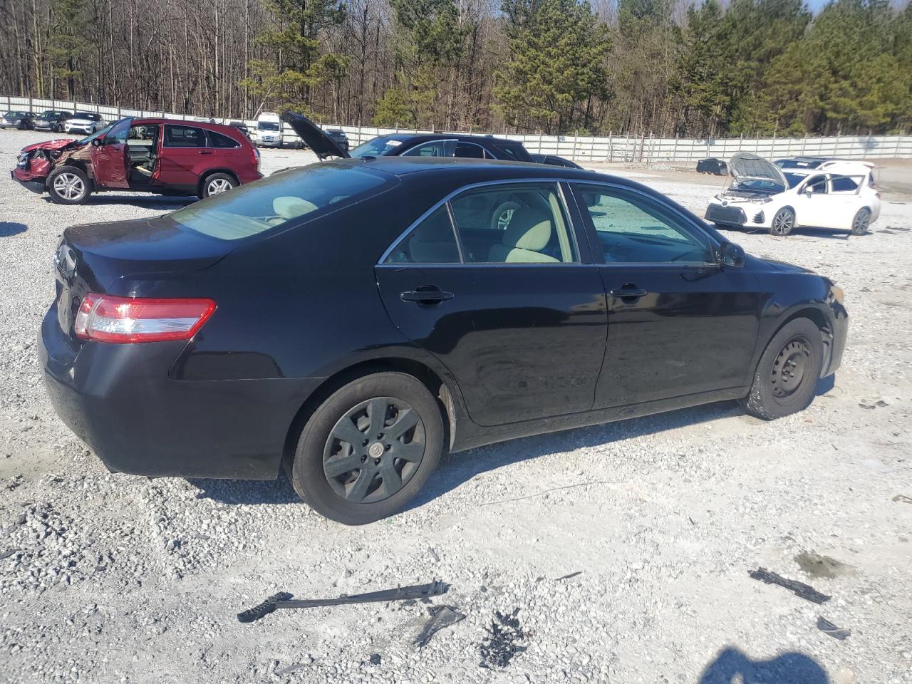 2010 Toyota Camry - Image 3