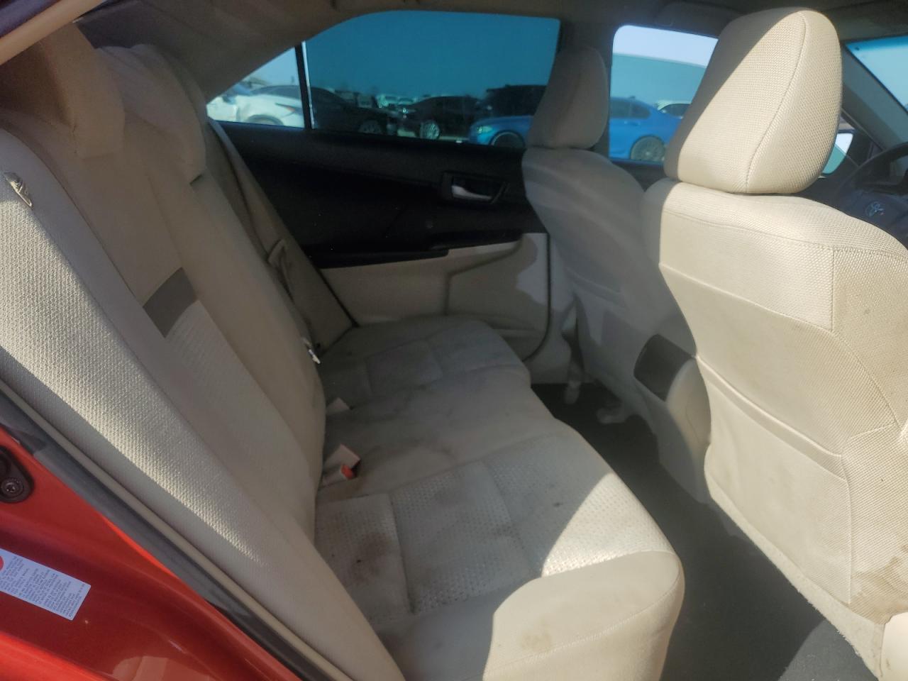 2013 Toyota Camry - Image 10