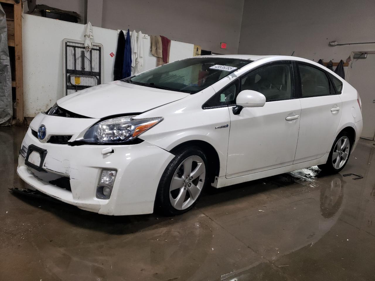 2010 Toyota Prius - Image 1