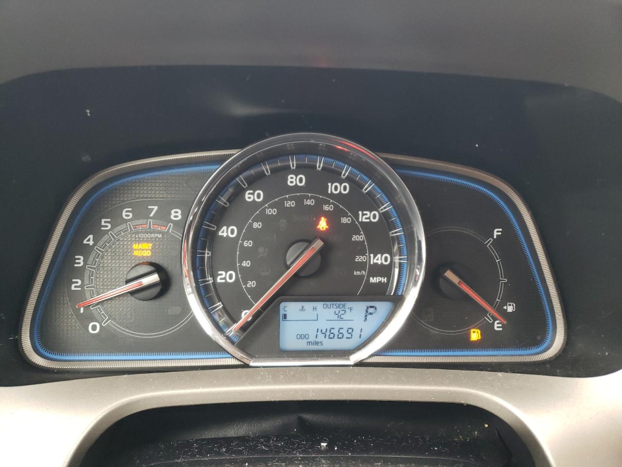 2013 Toyota RAV 4 - Image 9