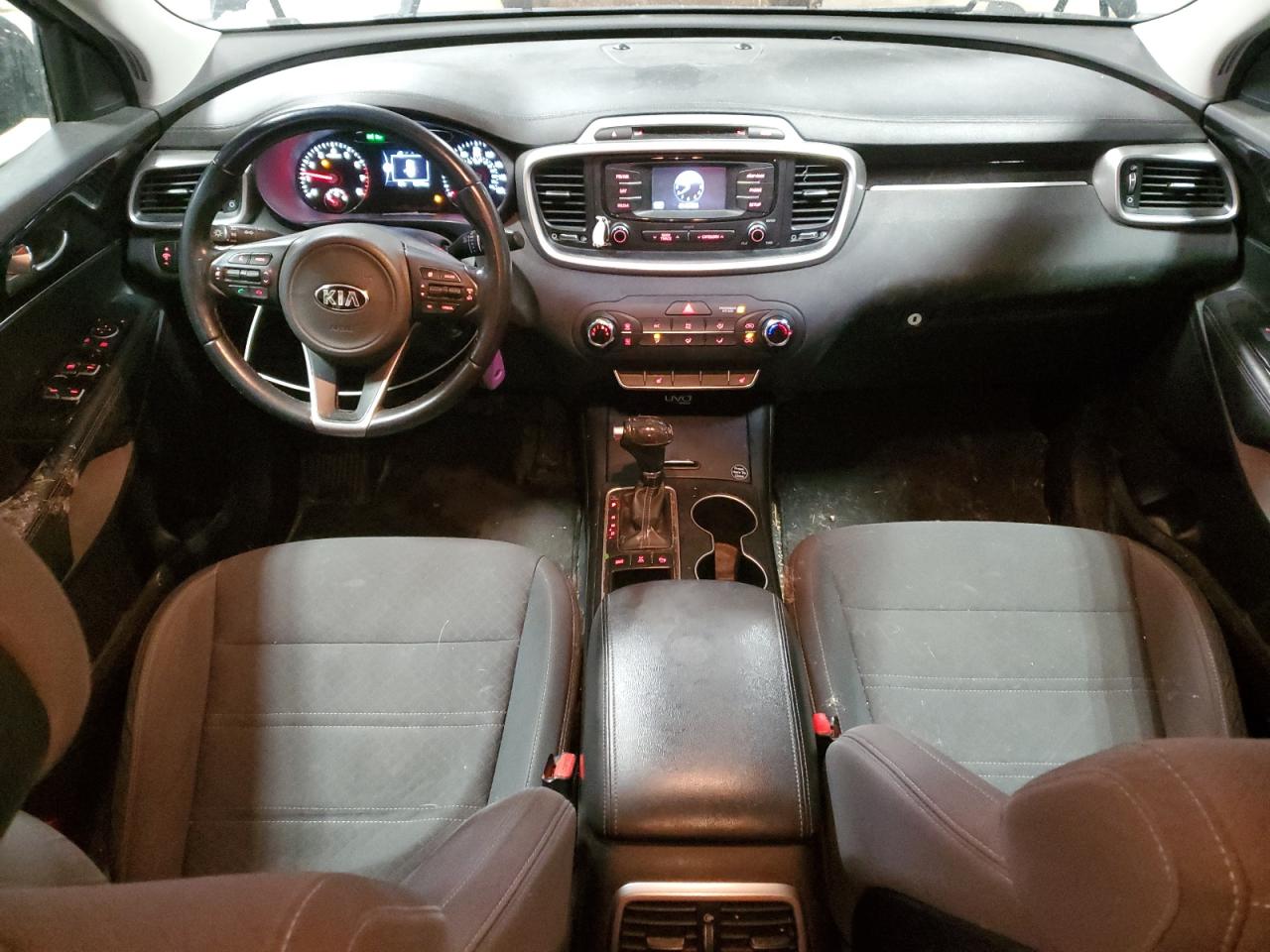 2016 Kia Sorento - Image 8