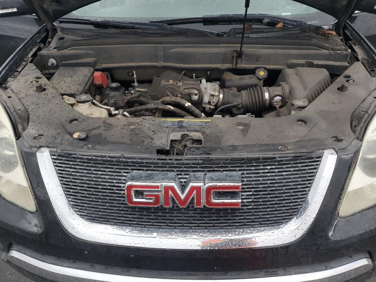 2008 GMC Acadia - Image 13