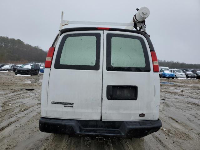  CHEVROLET EXPRESS 2013 Biały