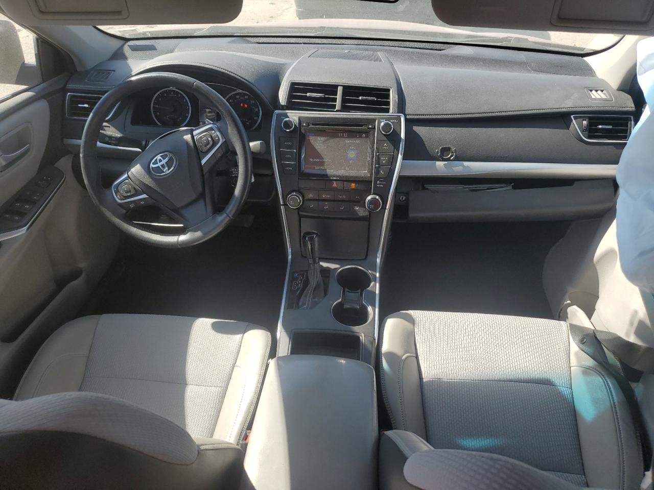 2017 Toyota Camry - Image 8