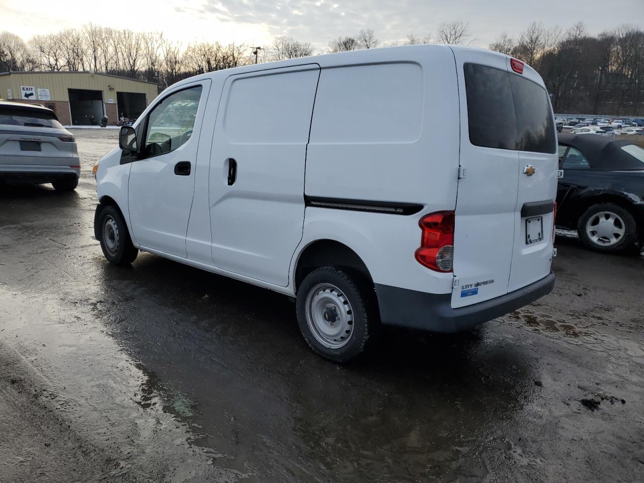 2015 Chevrolet Express - Image 2