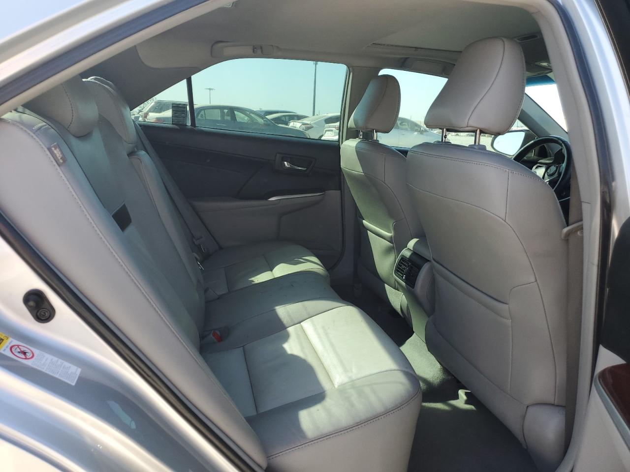 2014 Toyota Camry - Image 10