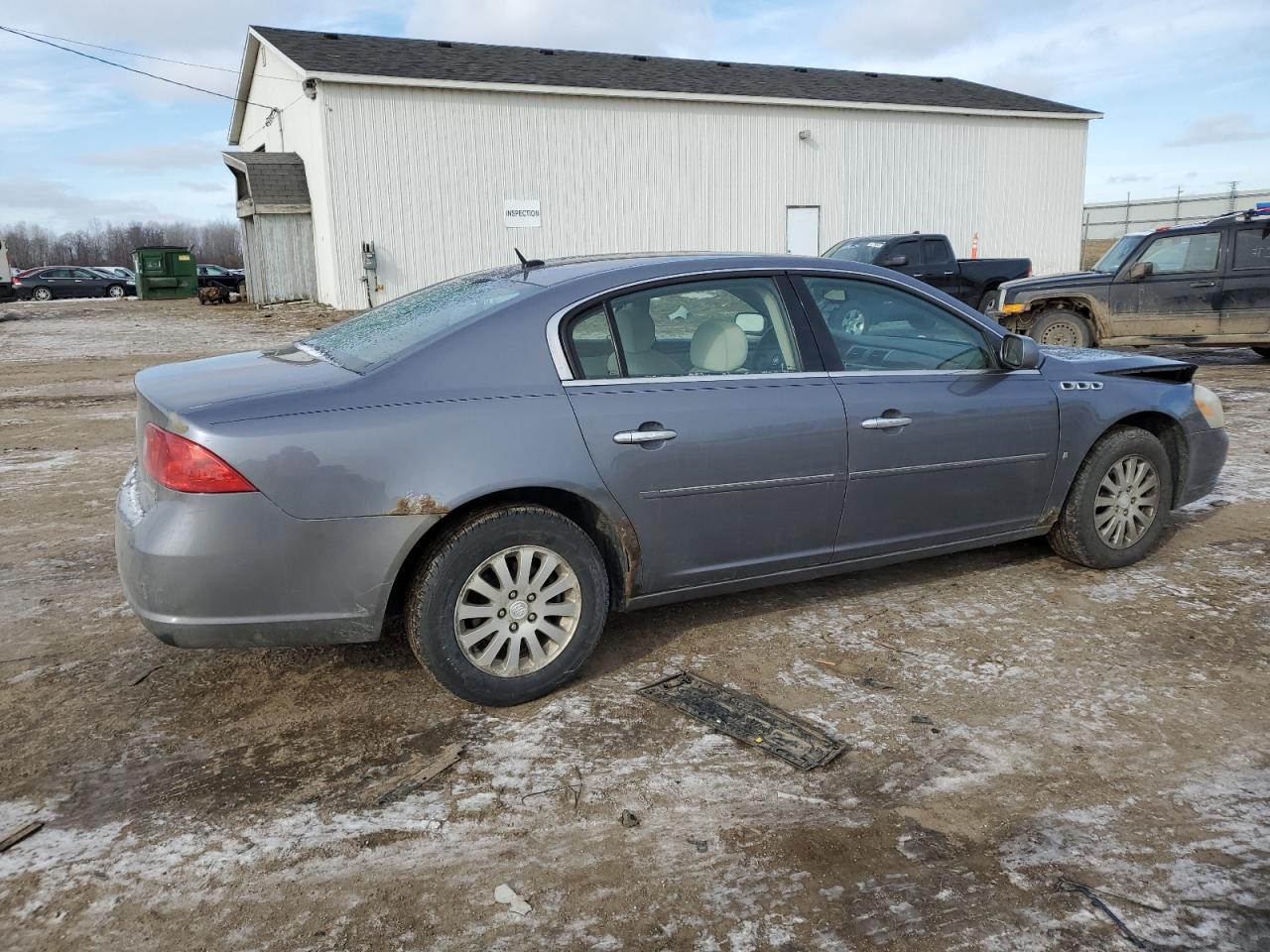 2008 Buick Lucerne - Image 3