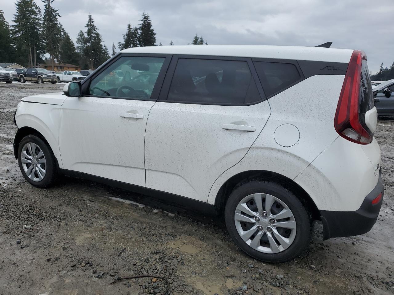 2020 Kia Soul - Image 2