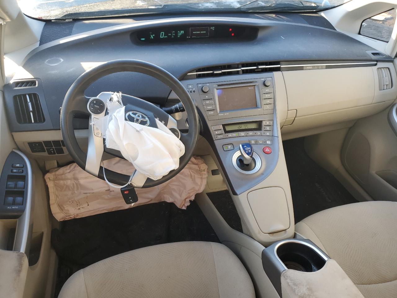 2014 Toyota Prius - Image 8