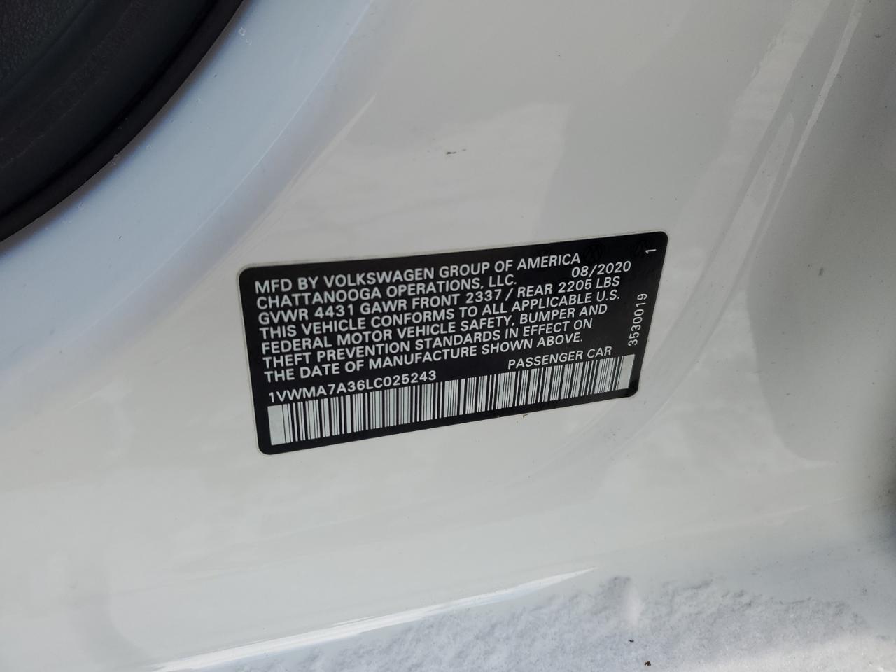 2020 Volkswagen Passat - Image 14