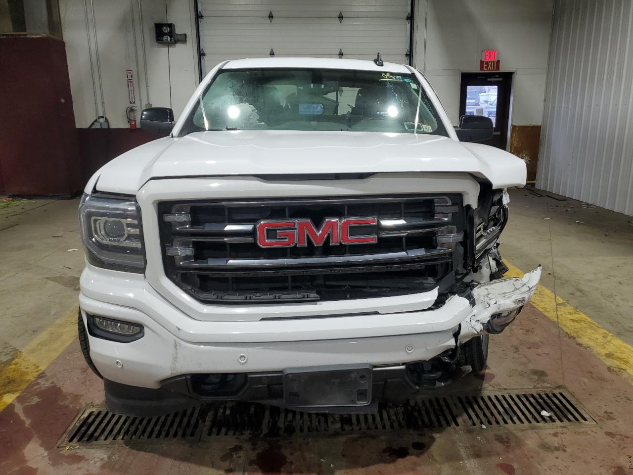 2018 GMC Sierra - Image 5