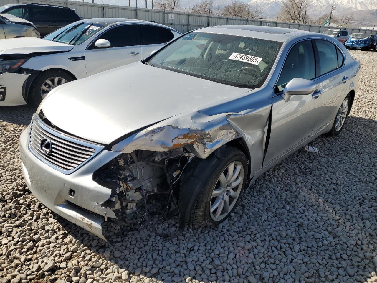 2007 Lexus LS - Image 1