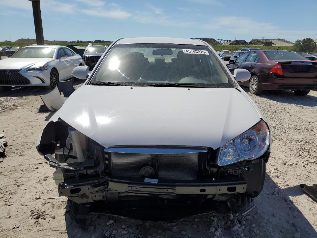 2010 Hyundai Elantra - Image 5