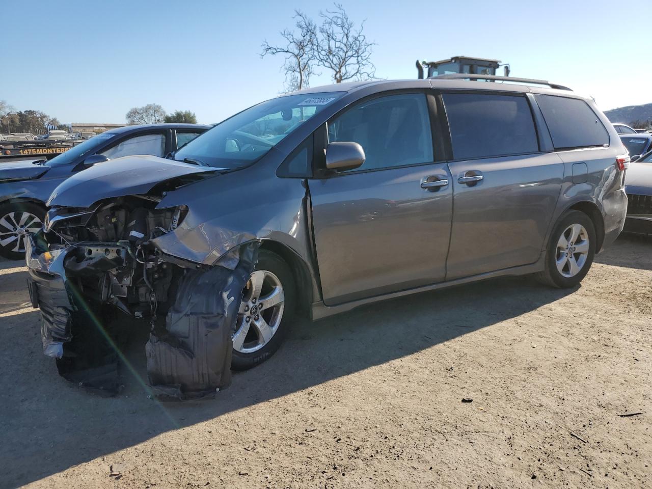 2018 Toyota Sienna - Image 1